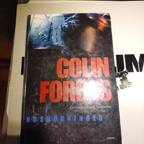 Noshorningen av Colin Forbes, 2003