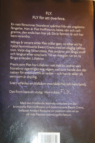 INBUNDEN BOK, FLY -- ANDERS ROSLUND