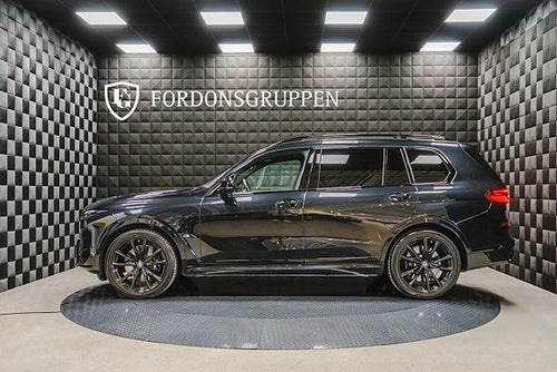 BMW X7 M60i xDrive Steptronic, 530hk, 2024