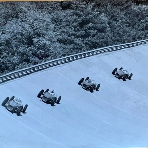 Monza 1961 - foto av B Cahier, snart dog von Trips, med Ferraris berömda hajnos