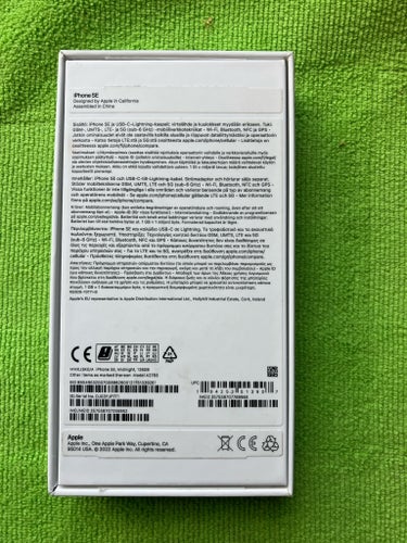 Box till iPhone SE (3:e generationen) (obs endast box)