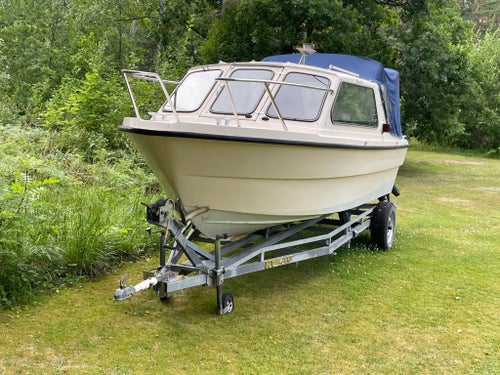 Jofa 555 Evinrude 70hk HT släp