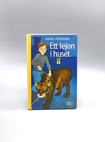 Ett lejon i huset av Hans Peterson(Barn/ungdom)