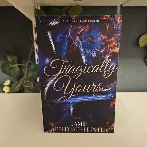 Tragically Yours - Jamie Applegate Hunter