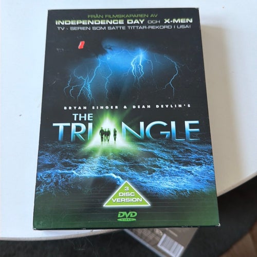 The Triangle - 3 Disc Version (DVD)