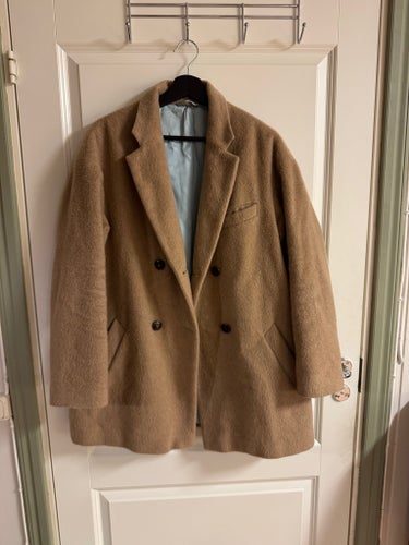 Filippa K beige ullkappa, storlek XL