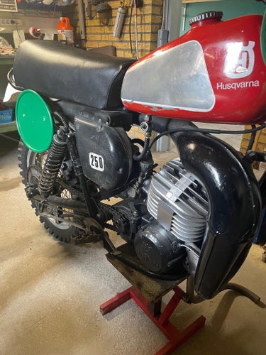 Husqvarna 250 Cross – 1976 – Veteran Motocross