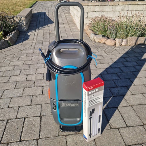 Gardena AquaClean Li-40/60 batteridriven högtryckstvätt med tillbehör