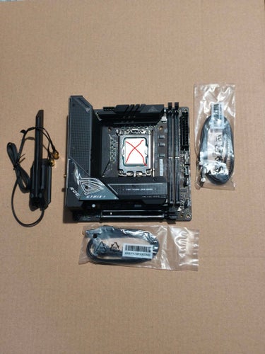 ASUS ROG Strix z690-i gaming wifi