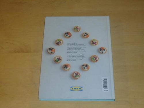FIKA - recept på 30 svenska bakverk, allt från små kakor till stora tårtor!