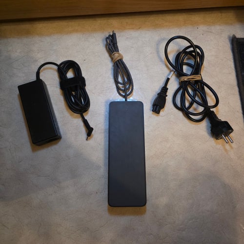 HP USB-C Universal Dock HSN-B005DS