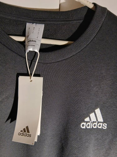 Adidas svart tröja, storlek S ny