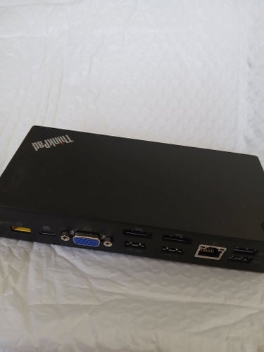 Lenovo Docka