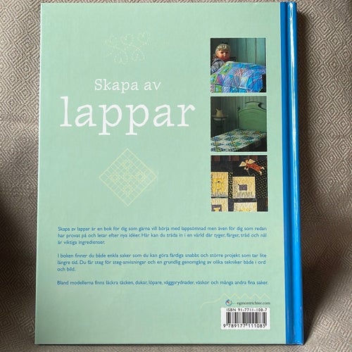 Skapa av lappar av Annie Eikenes, 2001