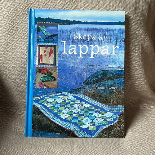 Skapa av lappar av Annie Eikenes, 2001