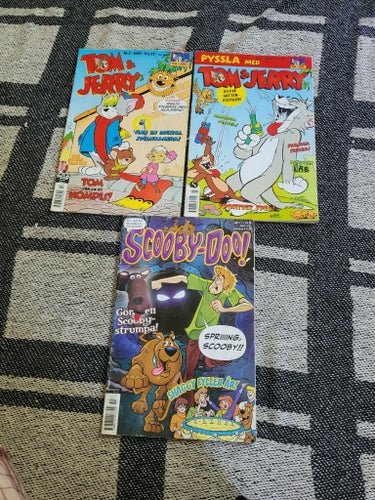 Tom & Jerry 2 tidningar och 1 scooby-doo