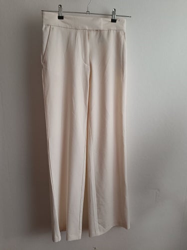 H&M vita byxor, storlek 38