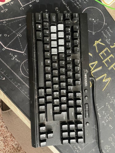 Corsair Gaming K65 LUX RGB tangentbord