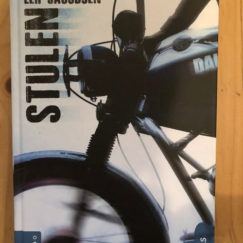 Stulen. Del 2 i Leif Jacobsens moppeserie. Signerad av författaren!