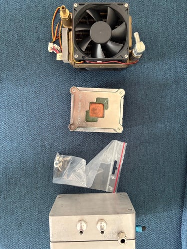 Q-TEC KS70 CPU Vattenkylare och CoolWhisper Vattenkylningssystem