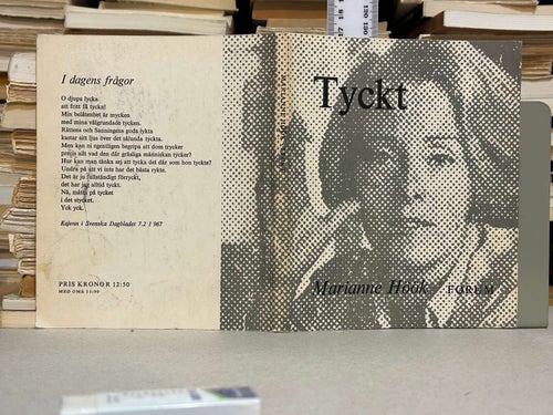 Tyckt av Marianne Höök. Bok. Very good plus