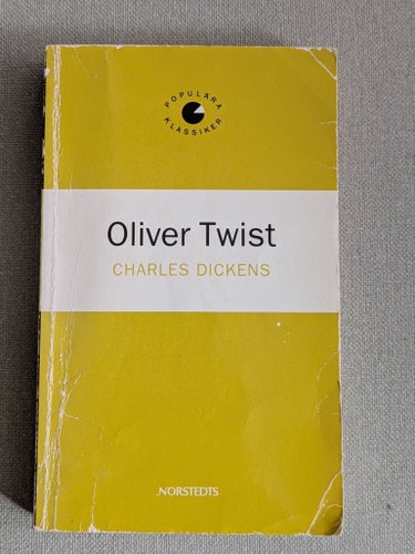 Oliver Twist - Charles Dickens