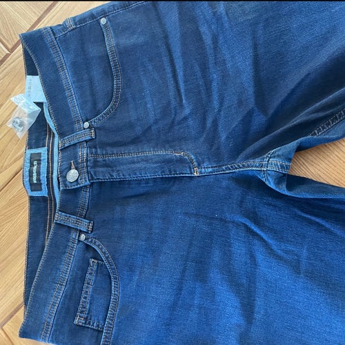 Nya Walbusch mörkblå jeans, storlek 52