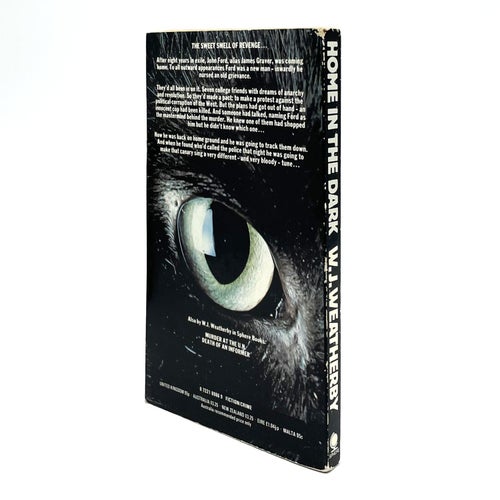 Home in the Dark av W.J. Weatherby (pocket, 1979)