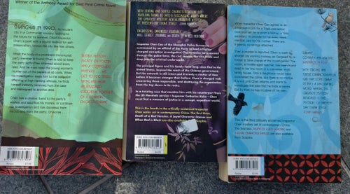 Kriminalpaket: Death of a Red Heroine, When red is black, Case of two cities