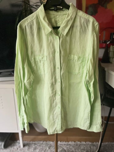 M&S Collection, ljusgrön linneskjorta, storlek UK 20 (EUR 48)