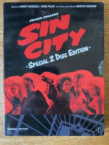 Sin City Special 2-Disc Edition