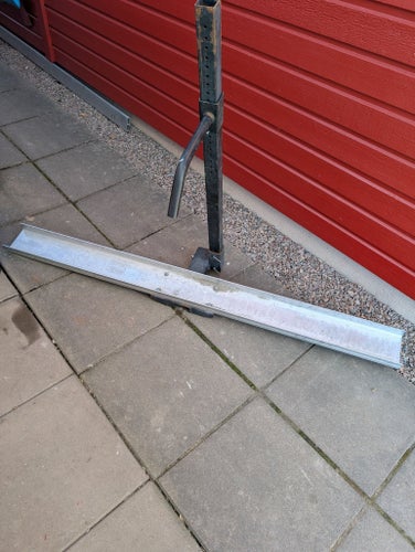Motorcykelhållare för dragkrok