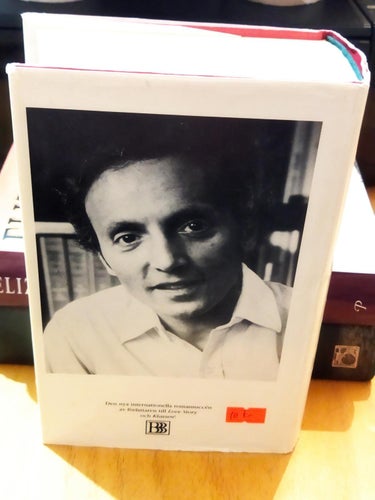 Läkarna av Erich Segal. Bok, inbunden. Very Fine plus