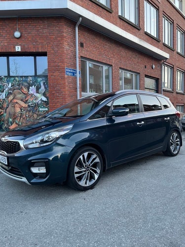 Kia Carens 1.7 VGT DCT 141hk bak kamera Nav Drag Apple CarPlay ny besiktigad
