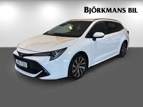 Toyota Corolla Touring Sports Hybrid e-CVT. SoV-hjul