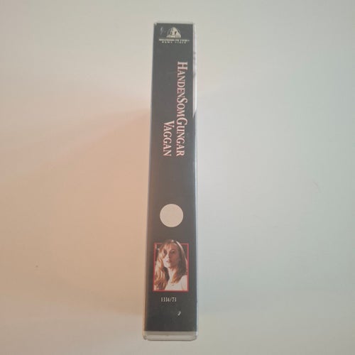 VHS: Handen Som Gungar Vaggan