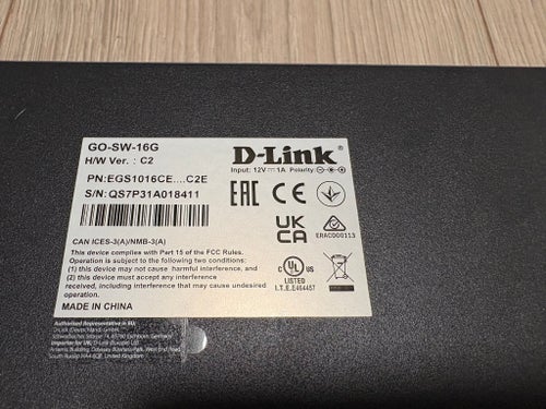 D-Link GO-SW-16G 16-port gigabitswitch ohanterad