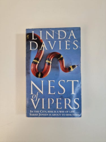 Nest of Vipers - Linda Davies