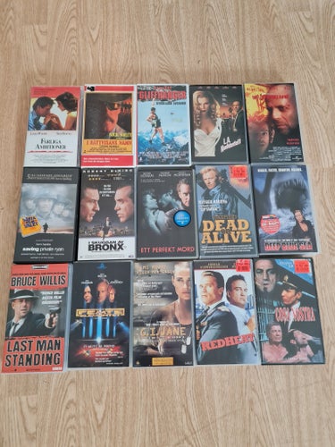 Filmpaket med 15 blande action och thriller