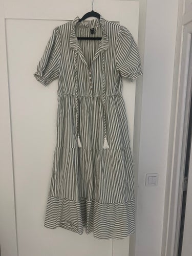 SHEIN grön, vit klänning, storlek XL