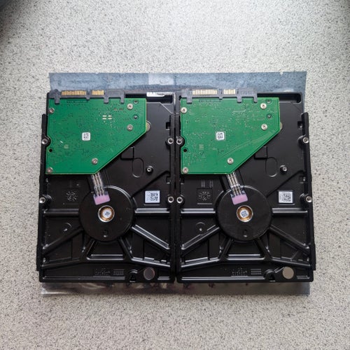 6TB Seagate Desktop HDD 2X 3TB