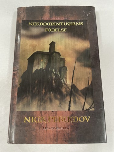 Nekromantikerns födelse | Nick Perumov | Svärdens väktare | Inbunden