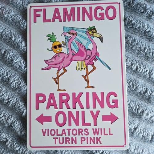 Tavla 20x30cm Flamingo parkering endast Överträdare kommer att ändras till rosa