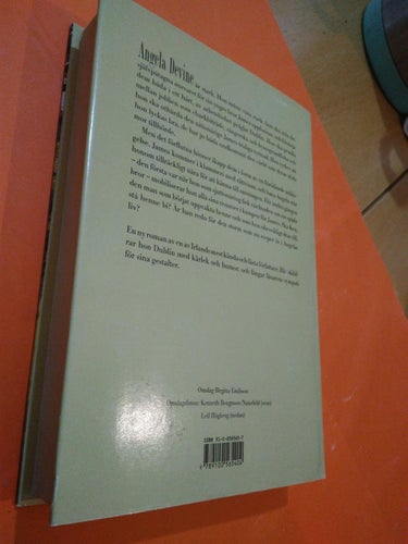 Genom eld och vatten av Deirdre Purcell. bok, inbunden. Very Fine