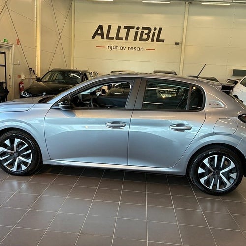 Peugeot 208 HYBRID 100 Style Automat/Apple CarPlay/LED/P-sensorer bak