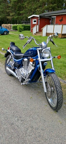Suzuki vs 800 Intruder