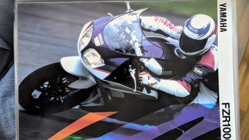 Yamaha FZR1000 - broschyr