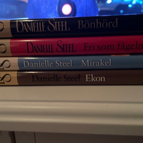 Danielle Steel Bönhörd, Fri som fågeln, Mirakel, Ekon
