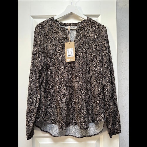 Soyaconcept svart/beige blus, storlek M