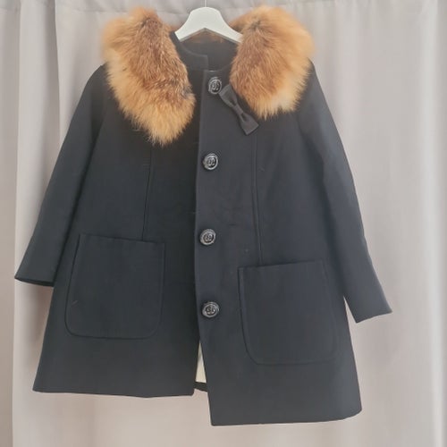 DSQUARED2 svart kappa, storlek 40 äkta pälskrage-rödräv